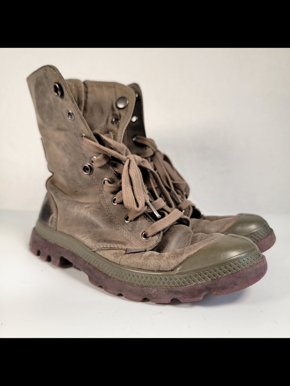Palladium Women's Pallabrouse Baggy Boots In Green, Size 7.5